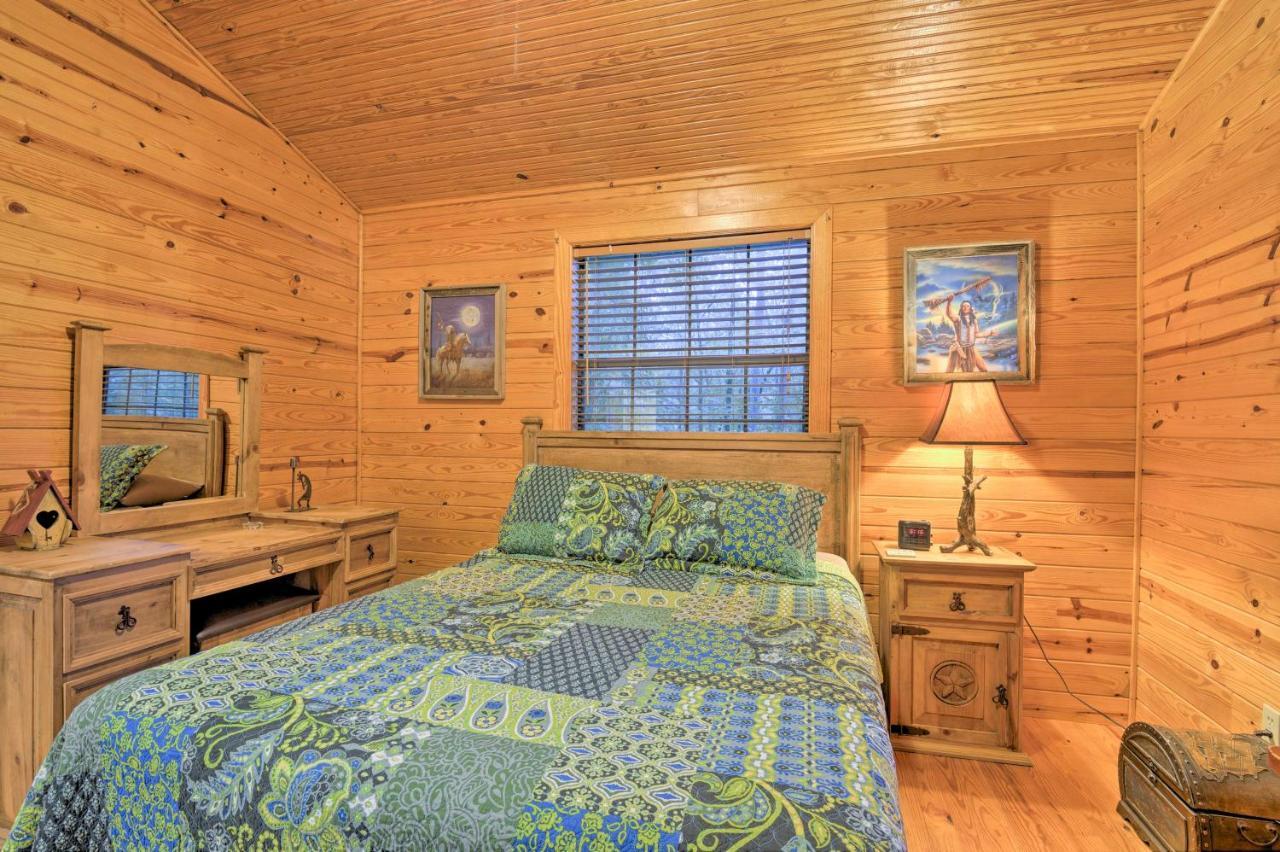 Hochatown Hideaway With Hot Tub, Grill And Fire Pit! Villa Stephens Gap Exterior foto