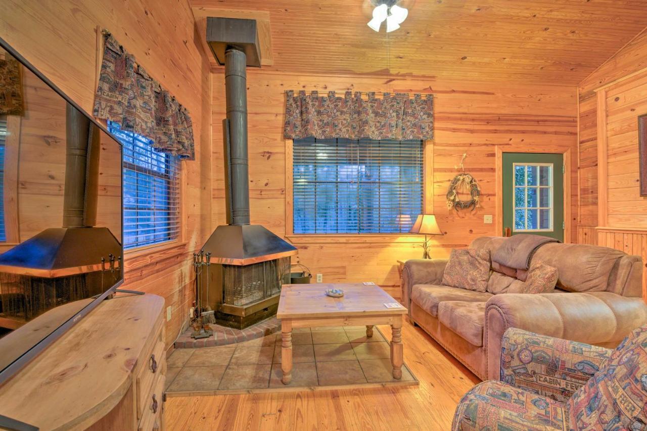Hochatown Hideaway With Hot Tub, Grill And Fire Pit! Villa Stephens Gap Exterior foto